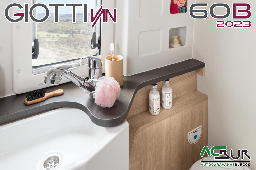 GiottiVan 60B 2023 baño